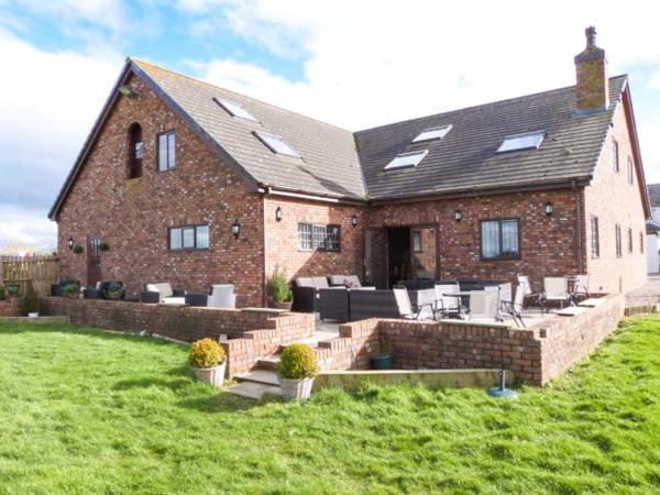 Marsh Farm Hall Great Eccleston Exterior photo